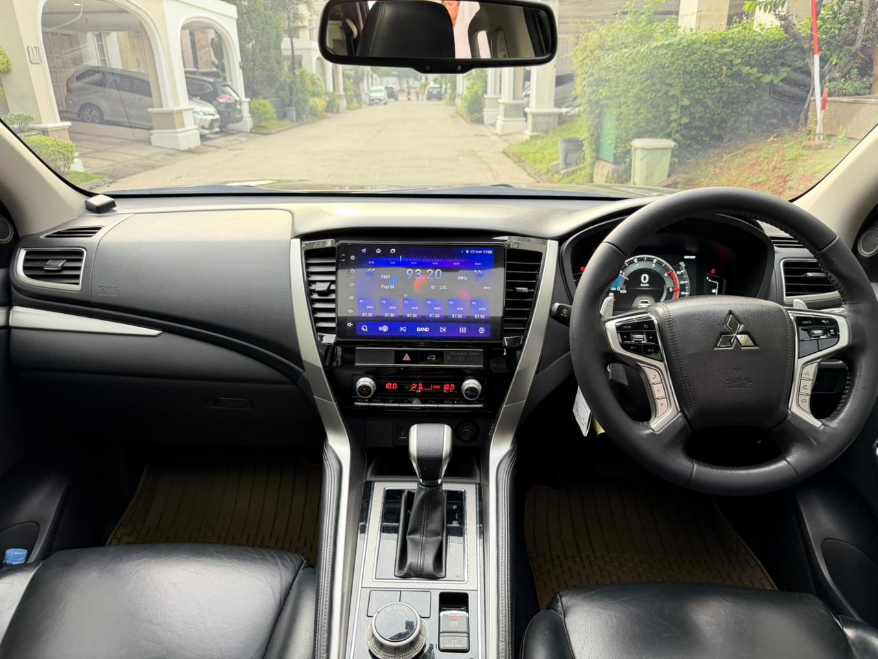 Gambar PAJERO SPORT 2.4 DAKAR 4X4 ULTIMATE AT